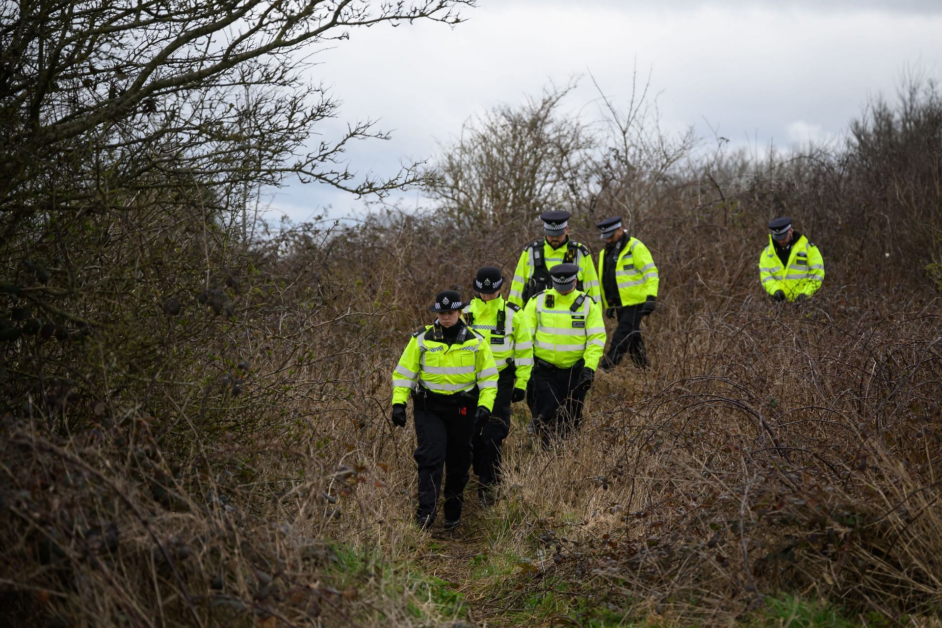 A representative image of police continuing search for Victoria (Image via Getty)
