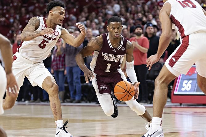 WATCH: Mississippi State fan gets arrested for storming the court 0.1s early