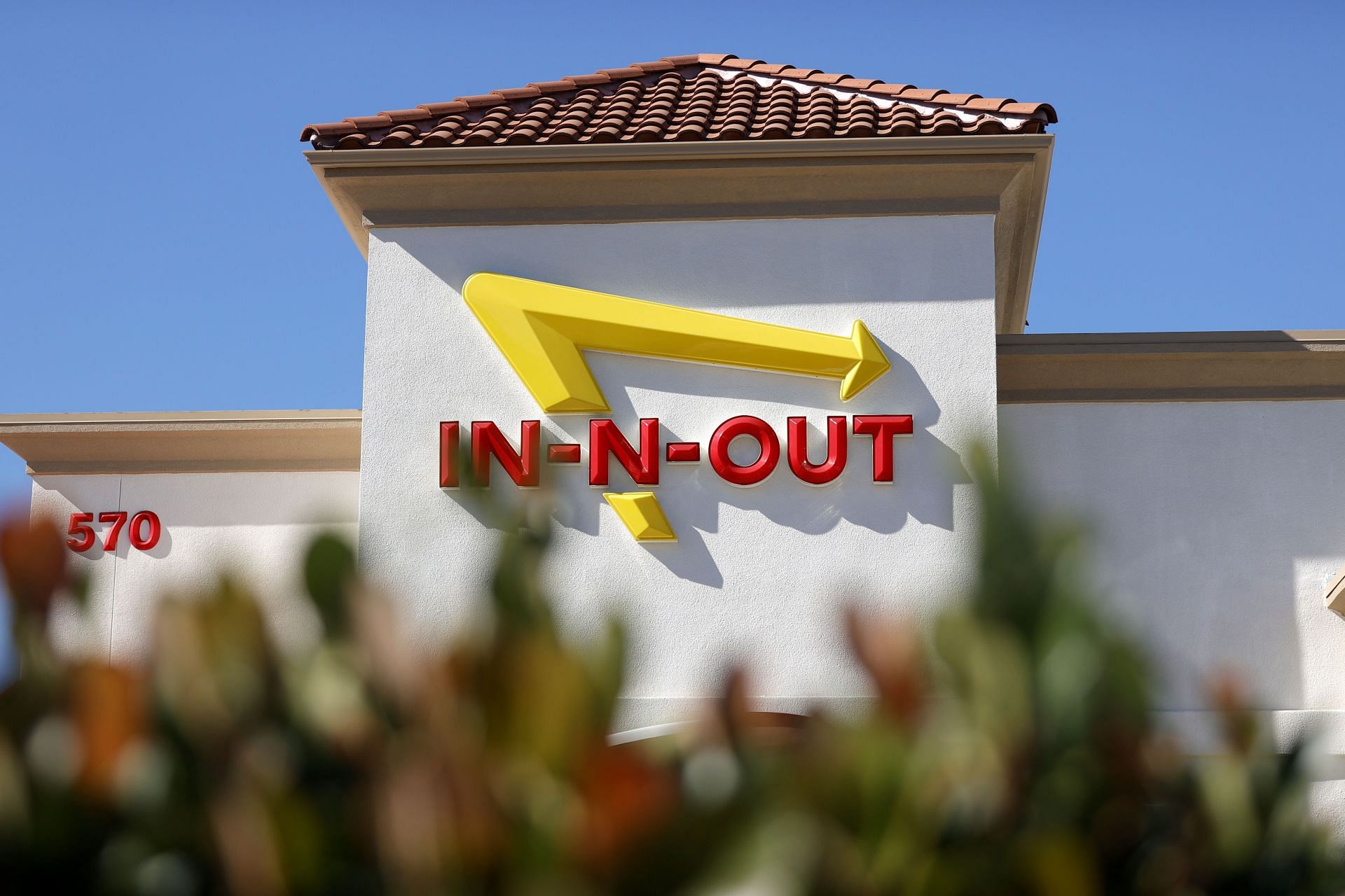 In-N-Out Burger Clashes With Local Governments Over Vaccine Verification Mandates