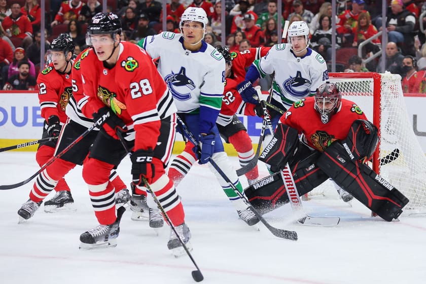 Chicago Blackhawks vs Vancouver Canucks Live streaming options, where