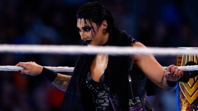 Rhea Ripley reacts to top SmackDown star's project outside WWE