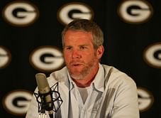 Brett Favre sheds light on shocking addiction during Packers prime: "I was taking 15 Vicodins at one time"