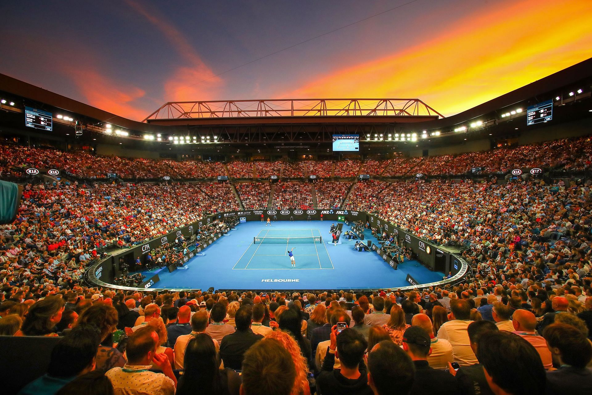 Matches on Rod Laver Arena, the Australian Open&#039;s central showcourt, begin 12 pm local time.