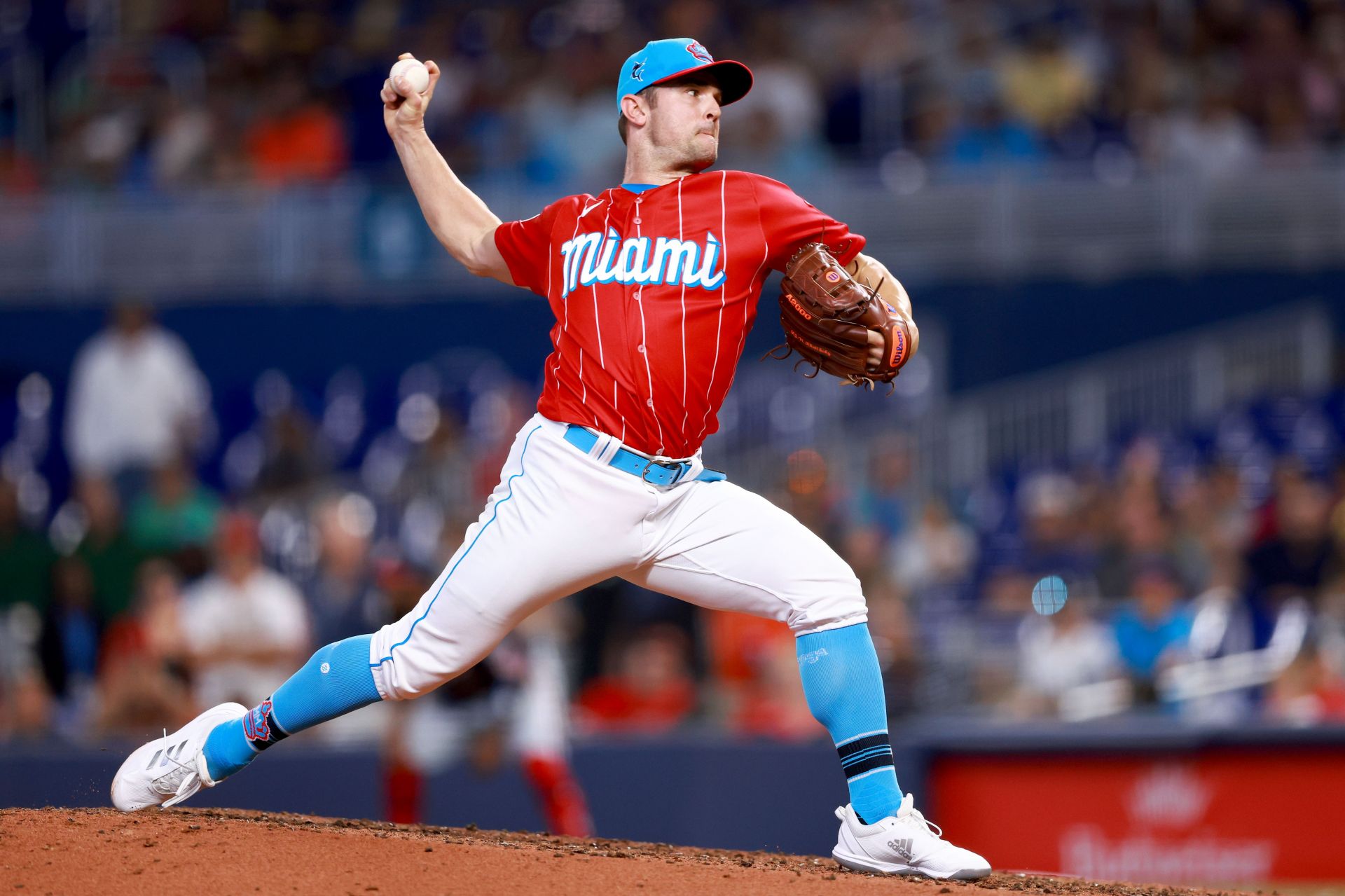 Washington Nationals v Miami Marlins (via Getty Images)