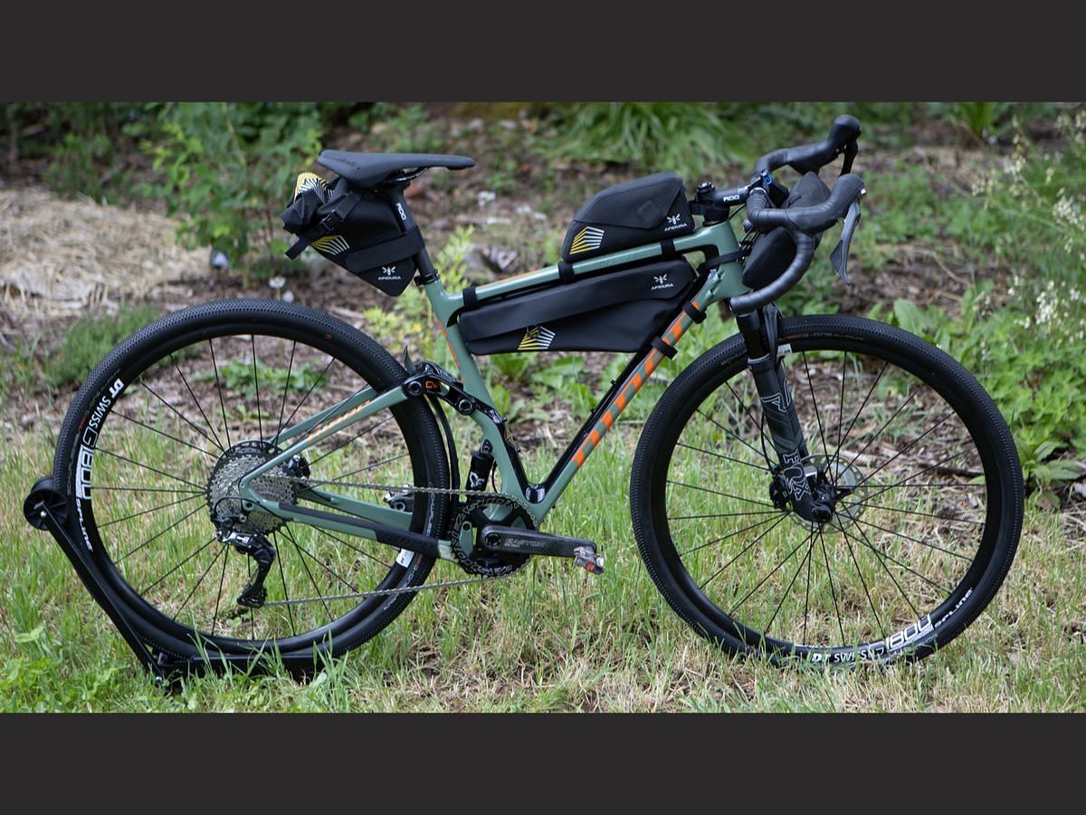 Apidura Racing Series (Image via Apidura)