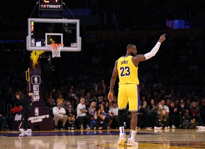"Roughly 1800 players": NBA Twitter is awestruck after learning LeBron James has played against 35% of the league's players