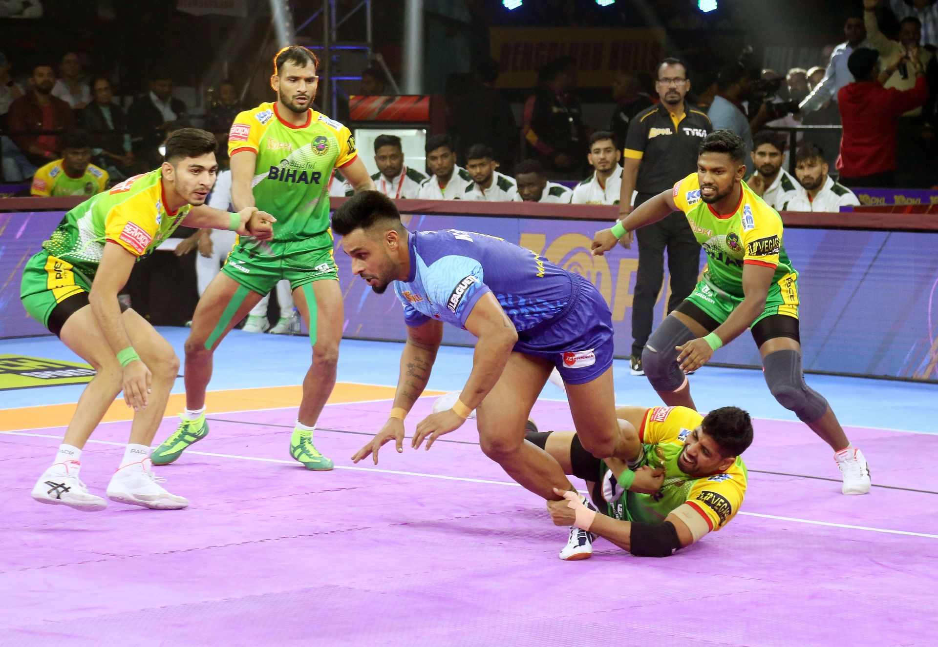 Patna Pirates vs Bengal Warriors (Credits: PKL)