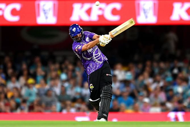 [Watch] Hobart Hurricanes all-rounder Nikhil Chaudhary clobbers massive six in BBL clash vs Brisbane Heat