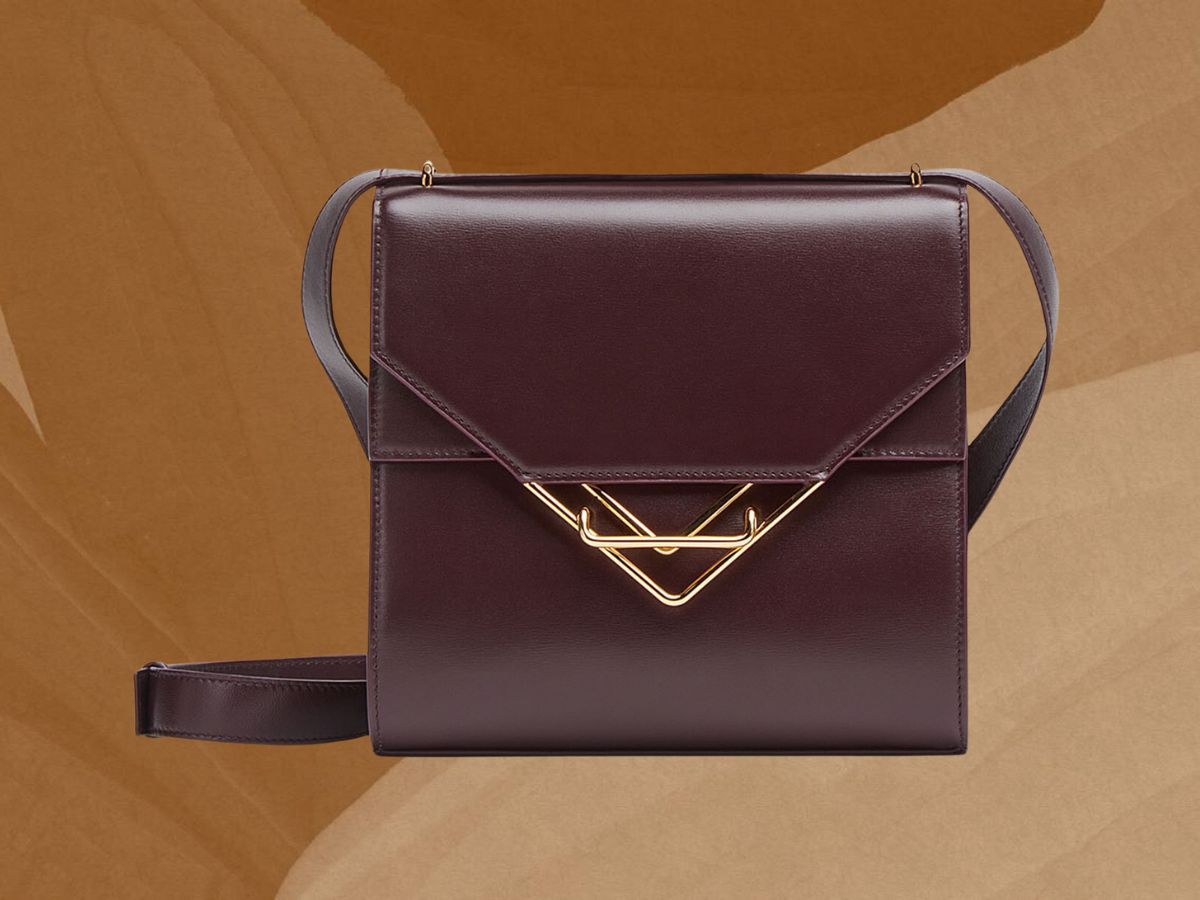 Clip from Bottega Veneta (Image via the official website of the brand)