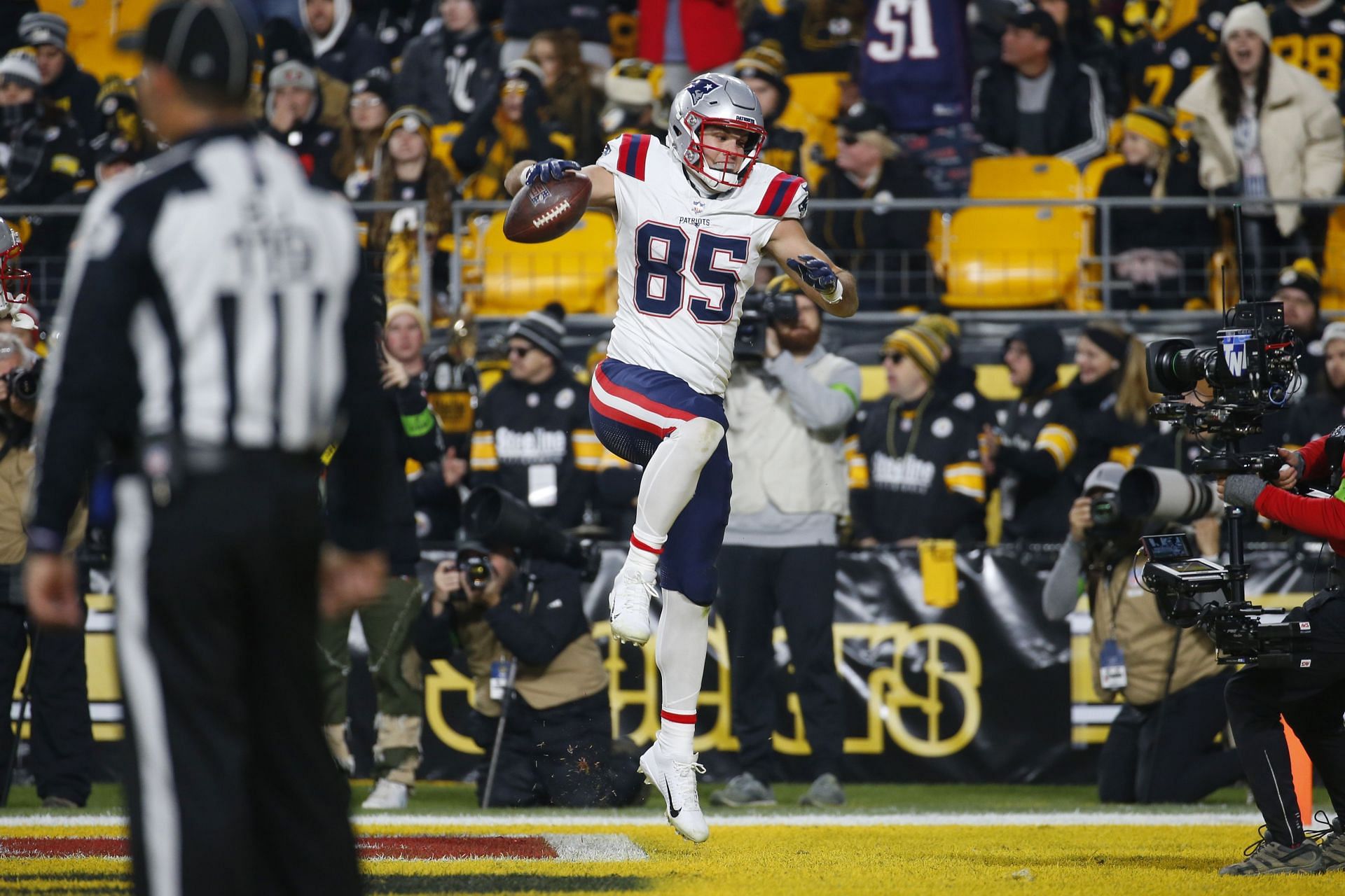 New England Patriots v Pittsburgh Steelers