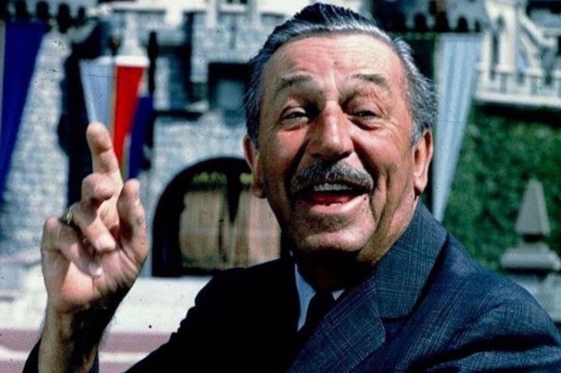 Walt Disney died due to smoking cigarettes (Image via Instagram/@houseofthemouse)