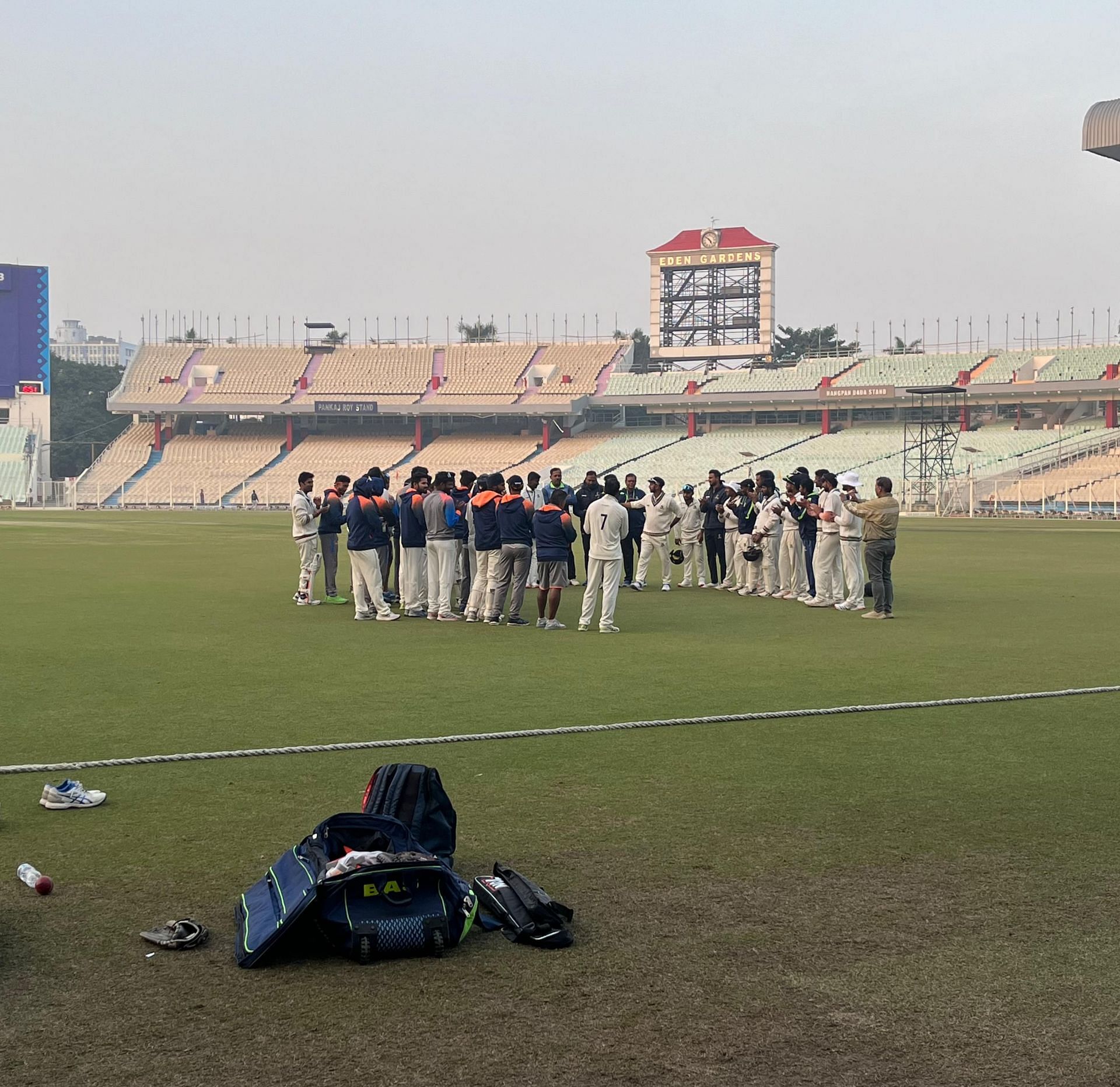 Bengal and Chhattisgarh players shake hands after end of Day 4 at Eden Gardens