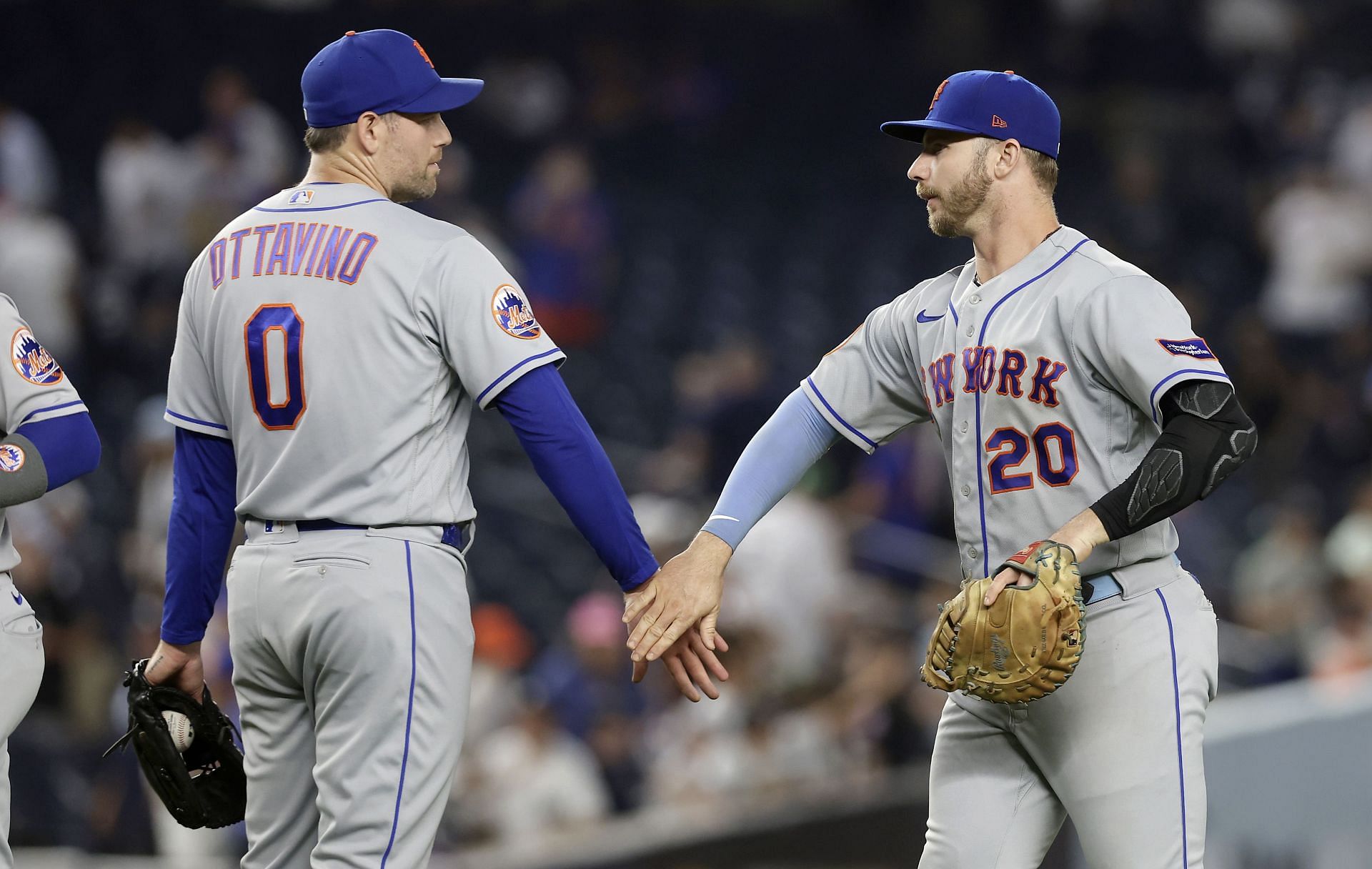 New York Mets v New York Yankees (via Getty Images)