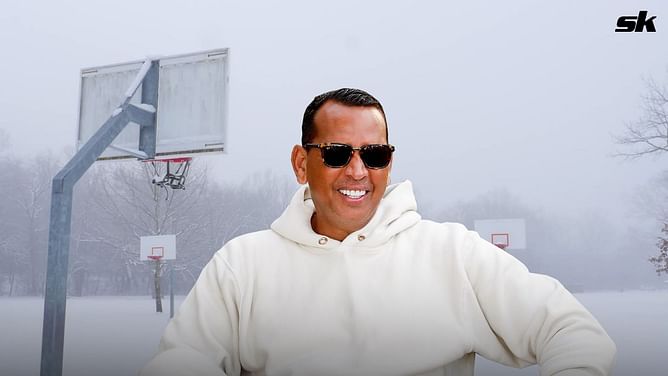 "Baseball might be his strong suit" - Alex Rodriguez's lack of hoop skills leaves fans in splits as MLB legend struggles with basketball in snow