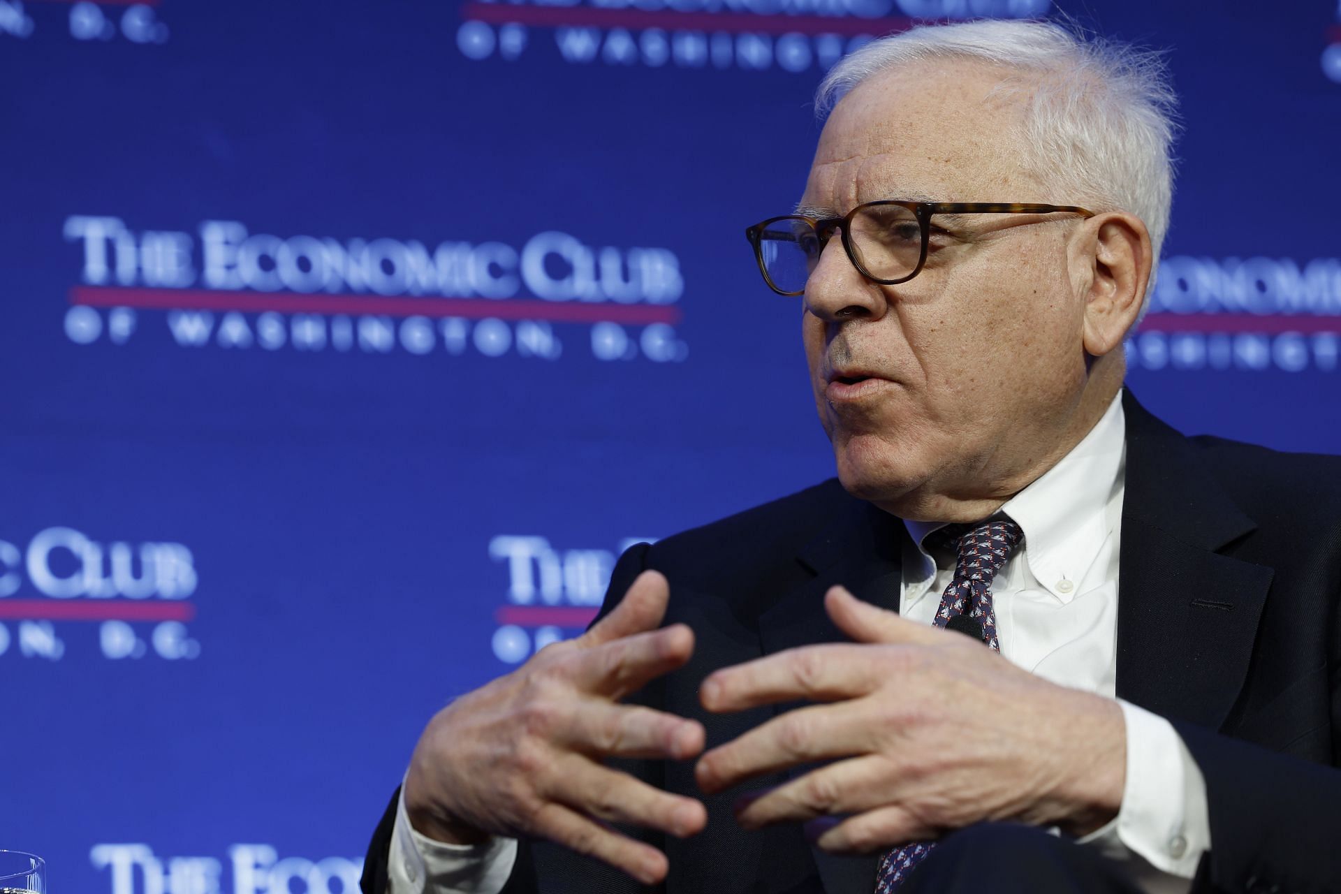 In 1987, Rubenstein, along with his partners, founded the Carlyle Group, initially raising $5 million to kickstart the venture