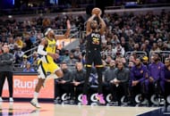 Phoenix Suns v Indiana Pacers