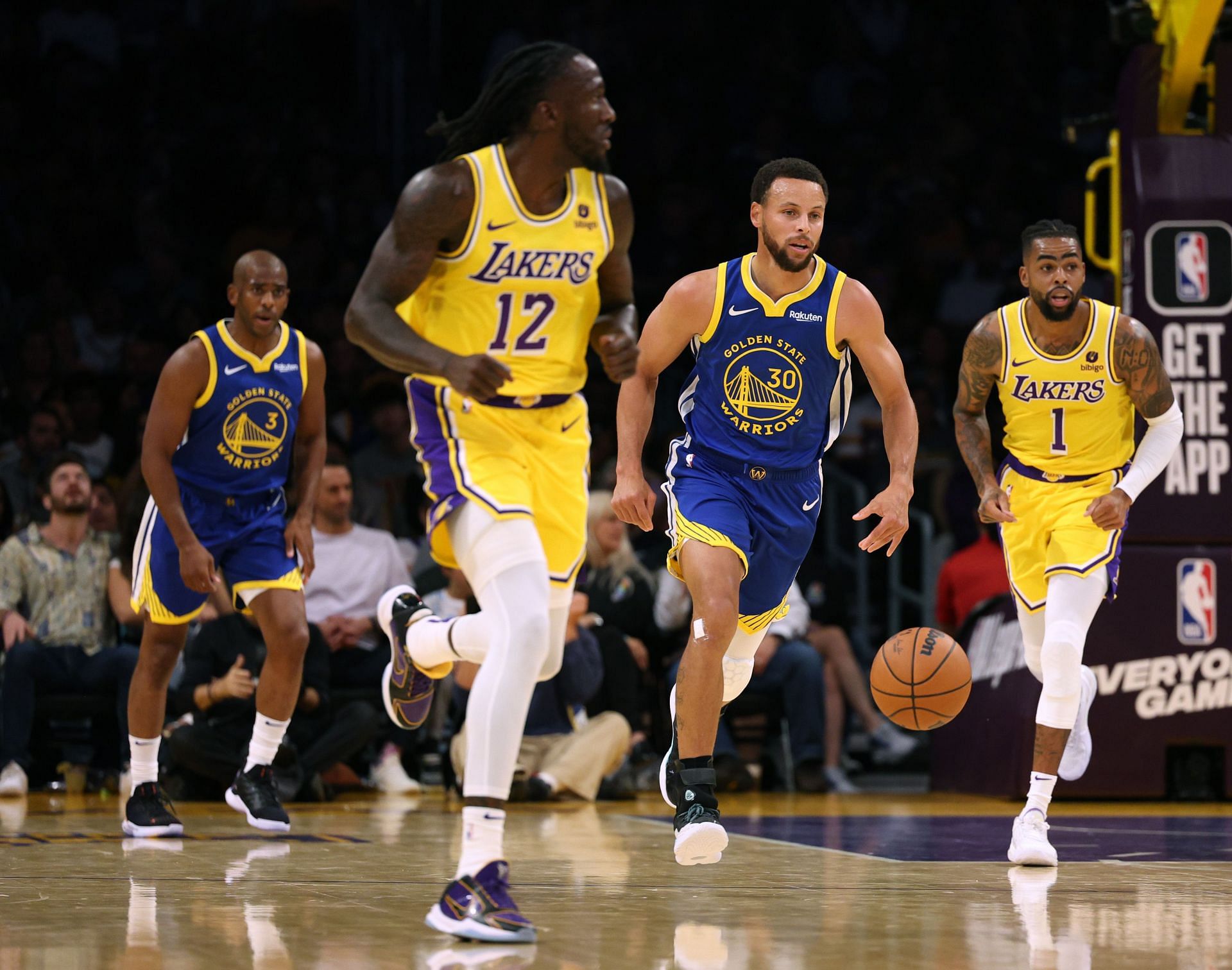 Golden State Warriors v Los Angeles Lakers