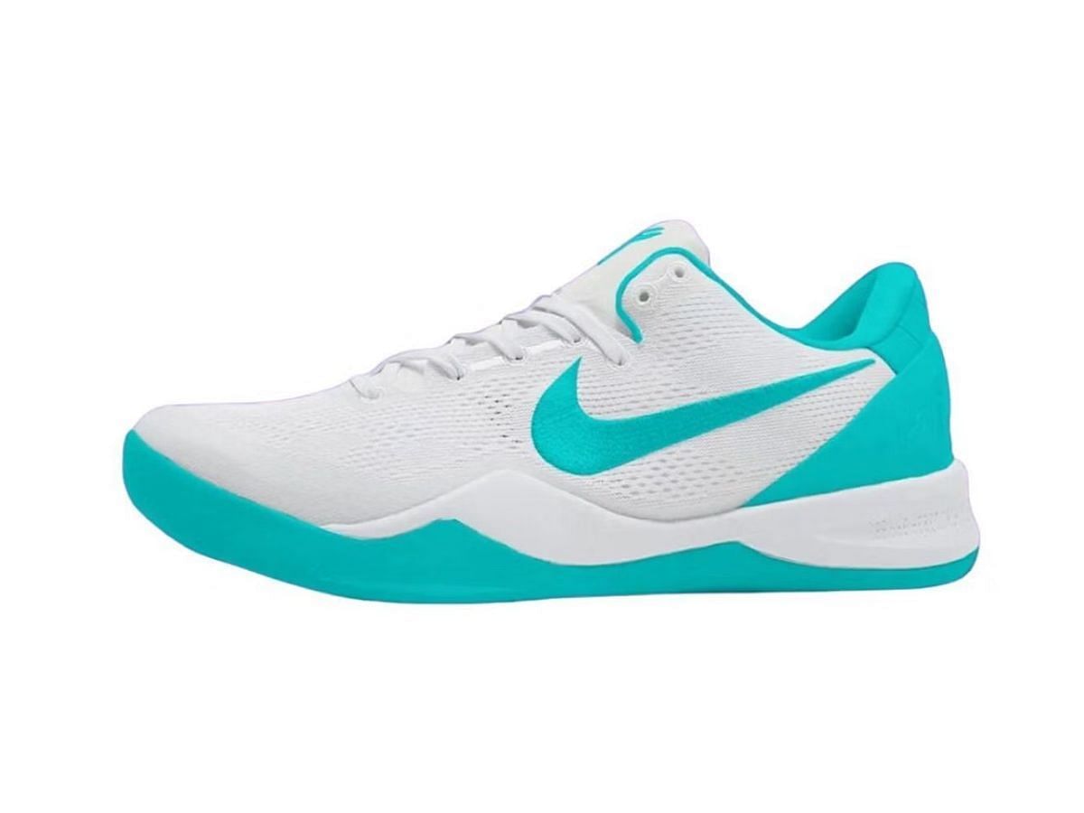 The Nike x Kobe Proto &quot;Radiant Emerald&quot; shoes (Image via Sportskeeda)