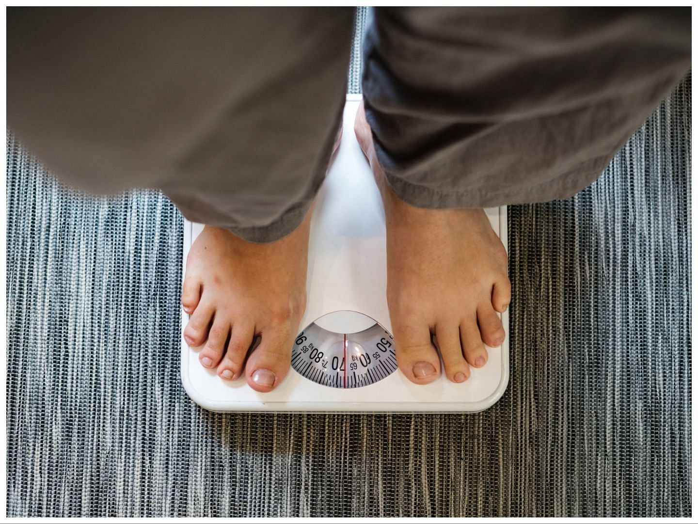 Impact on body weight (Image via freepik/ rawpixel)