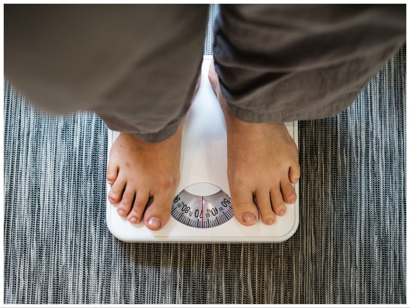 Impact on body weight (Image via freepik/ rawpixel)