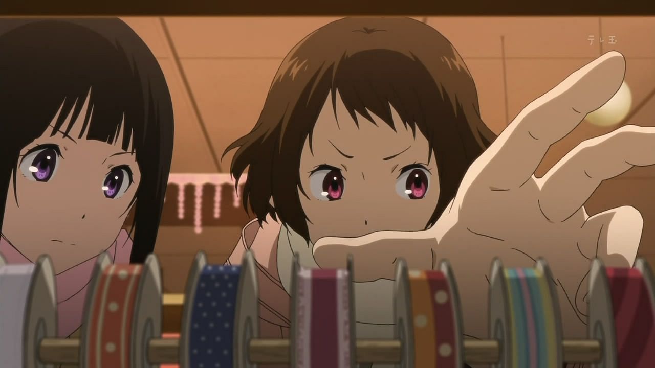 Eru and Mayaka as seen in Hyouka (Image via Kyoto Animation)