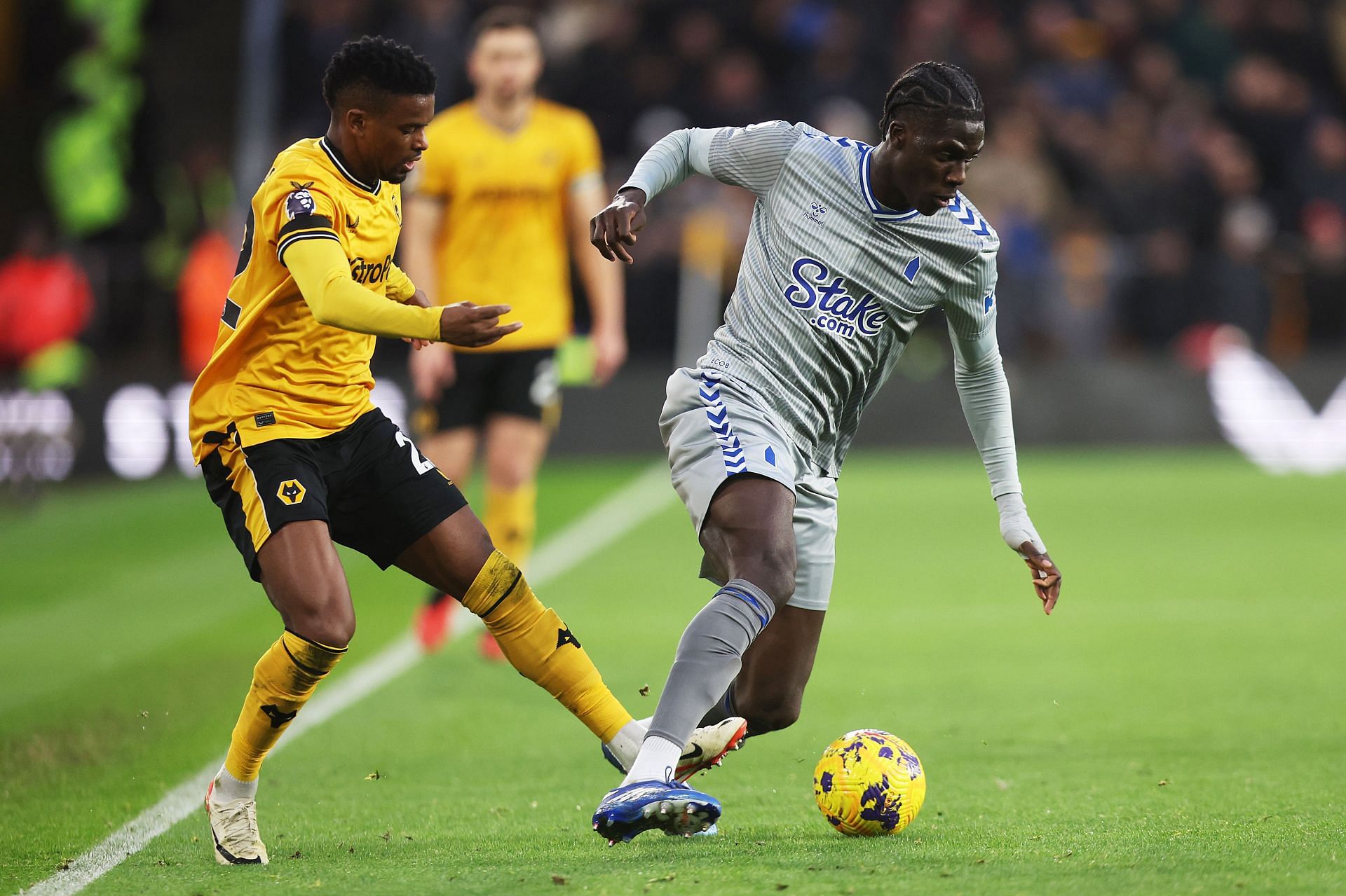 Amadou Onana is wanted at Stamford Bridge.