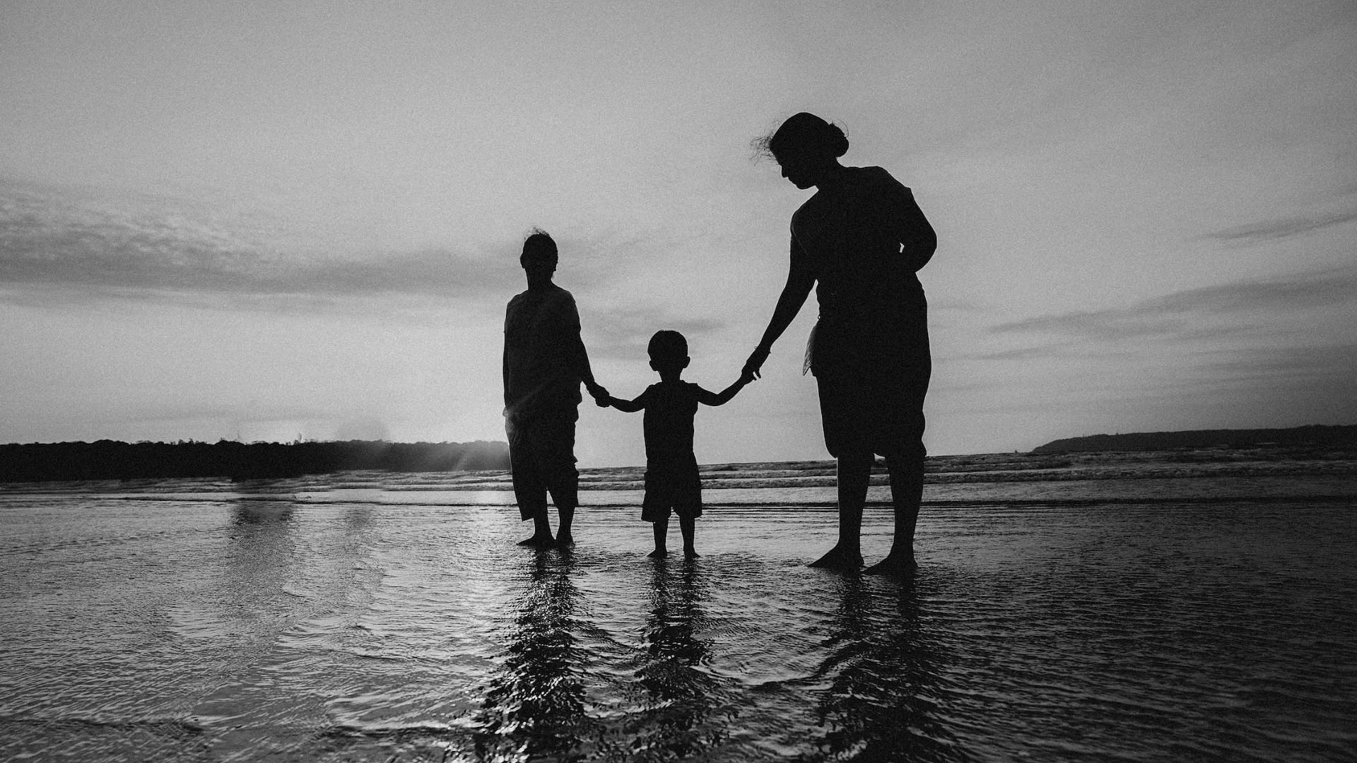 Jolly betrayed the trust of her family (Image via Cottonbro studio on Pexels)