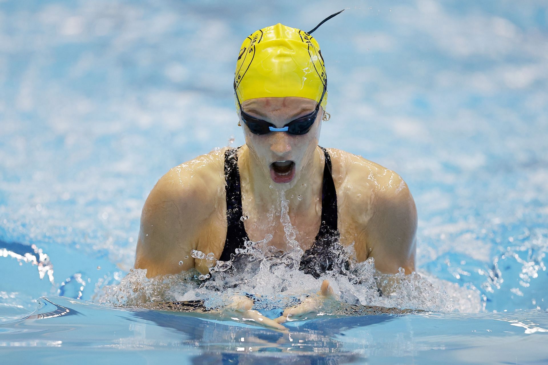 Summer McIntosh in the women&#039;s 200 Meter Individual Medley prelims at the TYR Pro Swim Series Knoxville. (Photo by Alex Slitz/Getty Images)