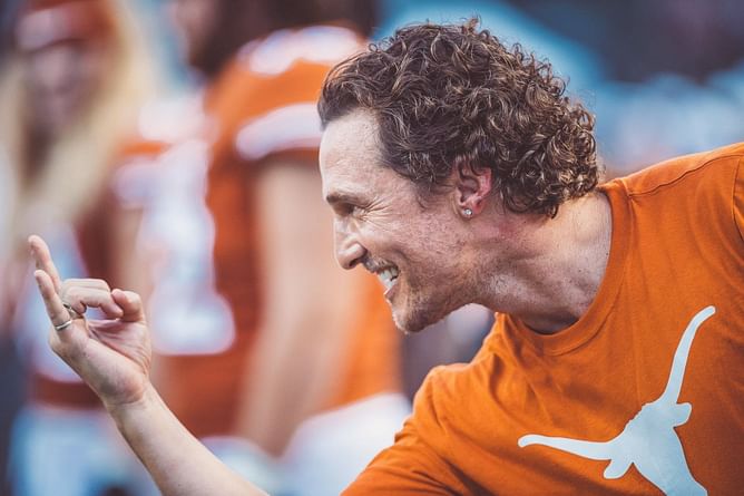 "Communicate": $160 million worth Matthew McConaughey sends clear message to Steve Sarkisian's Texas ahead of Sugar Bowl