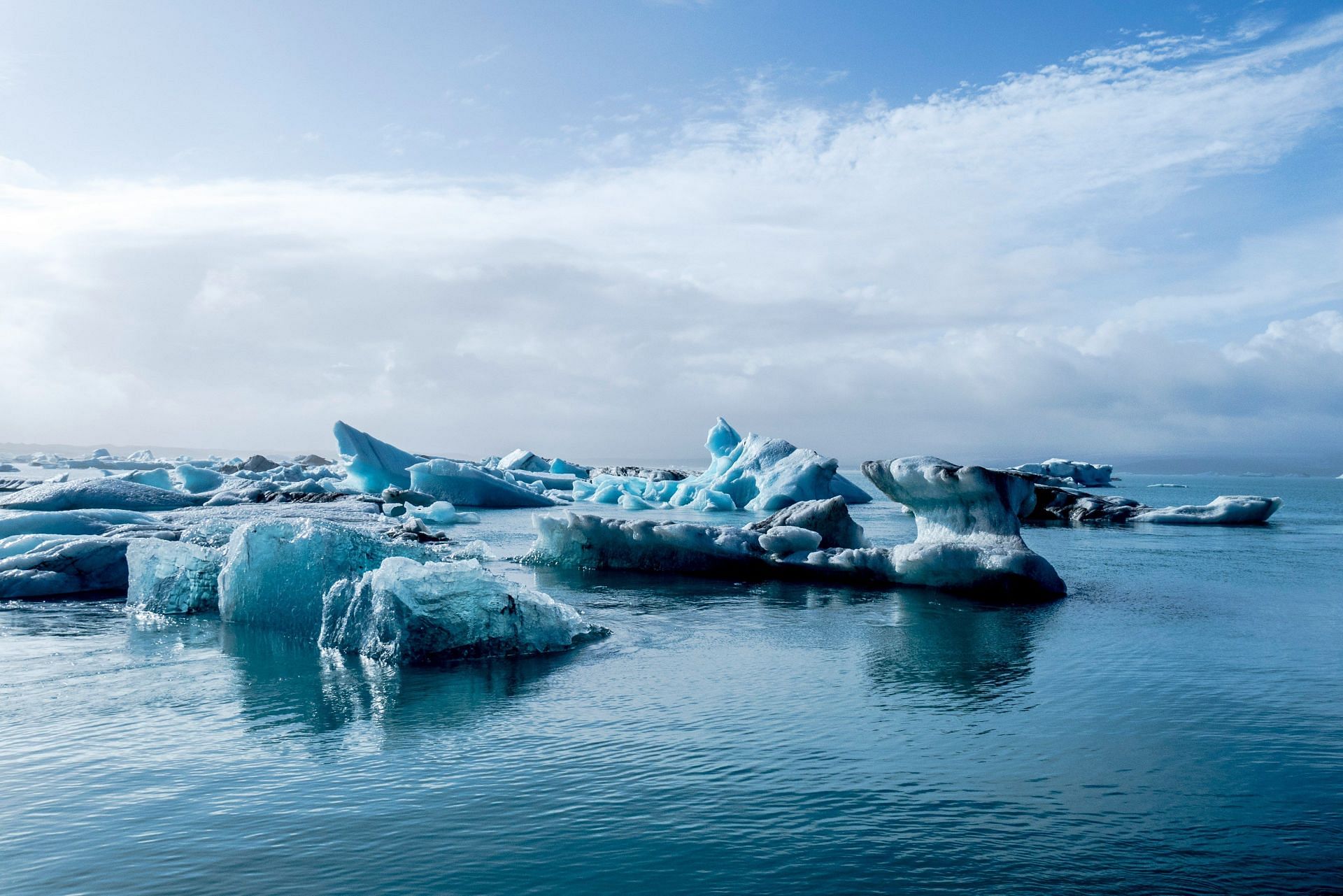 Scientists are monitoring the Artcic region. (Image via Unsplash/Davide Cantelli)