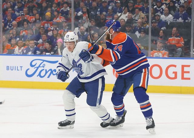 Toronto Maple Leafs v Edmonton Oilers