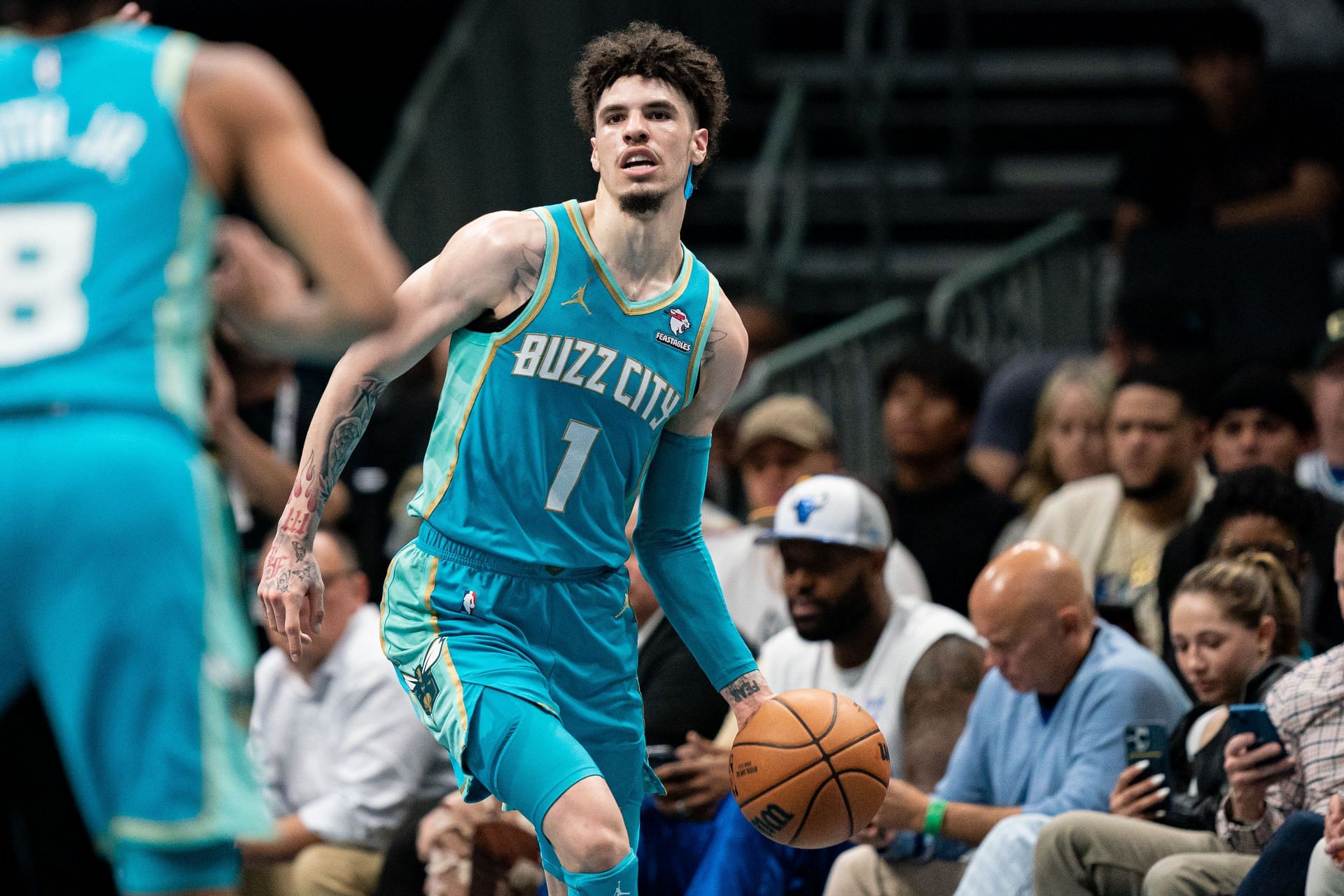 Charlotte Hornets LaMelo Ball BLUE (Buzz City Edition) – The Sports Portal