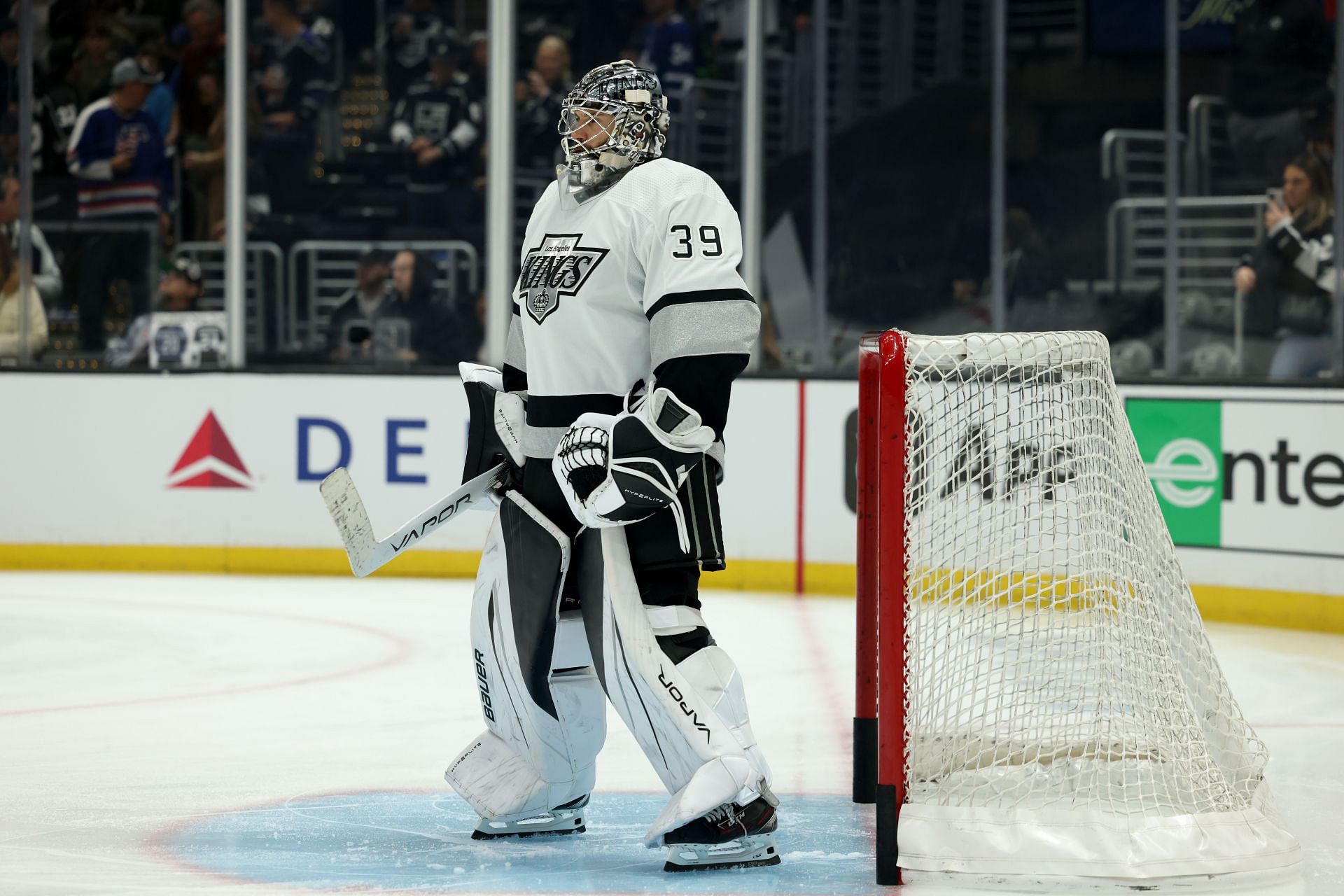 2023/24 NHL Season: Toronto Maple Leafs v Los Angeles Kings - Cam Talbot