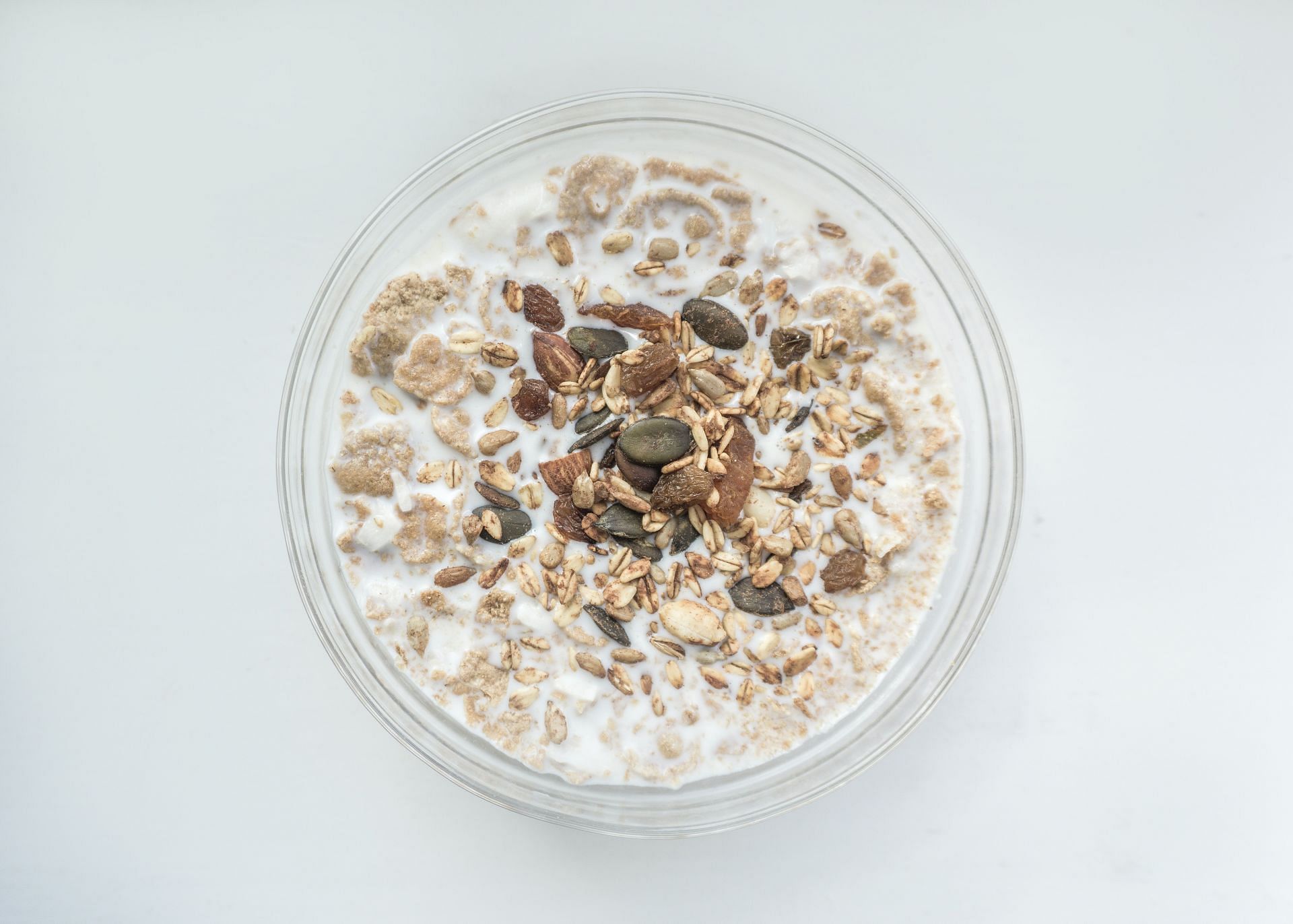 Bowl of oatmeal with dry fruits(Image by Daria Nepriakhina/Unsplash)