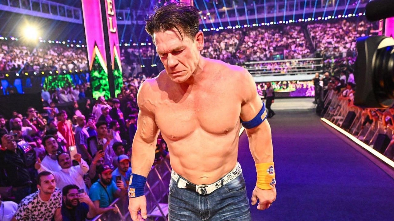 Popular WWE star hilariously roasts John Cena during in-person meetup