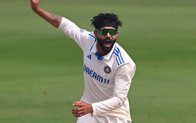 "A wake-up call for Ravindra Jadeja" - Sanjay Manjrekar on the left-arm spinner's bowling exploits in 1st IND vs ENG Test