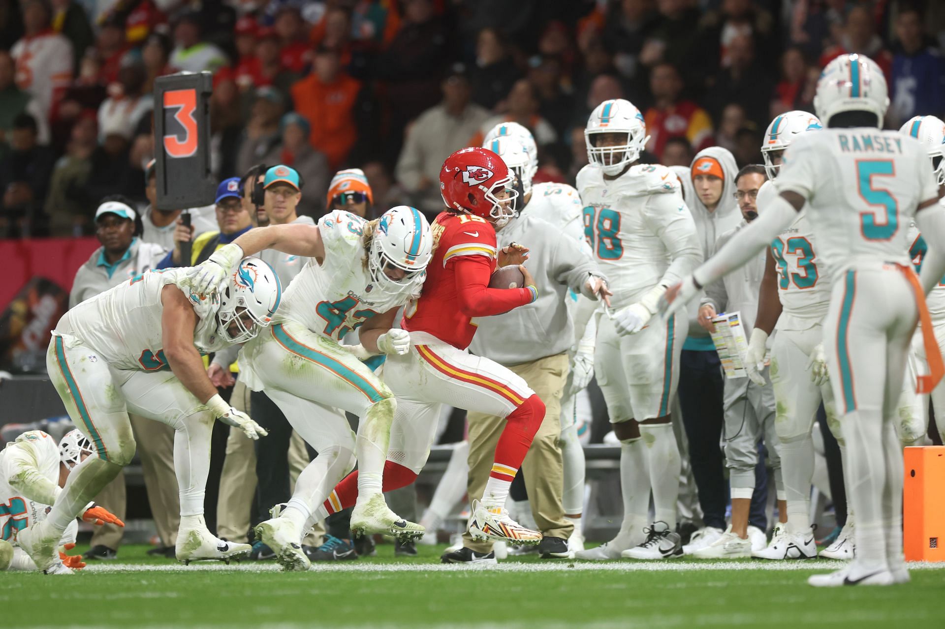 Miami Dolphins v Kansas City Chiefs set to commence at scheduled time on Saturday