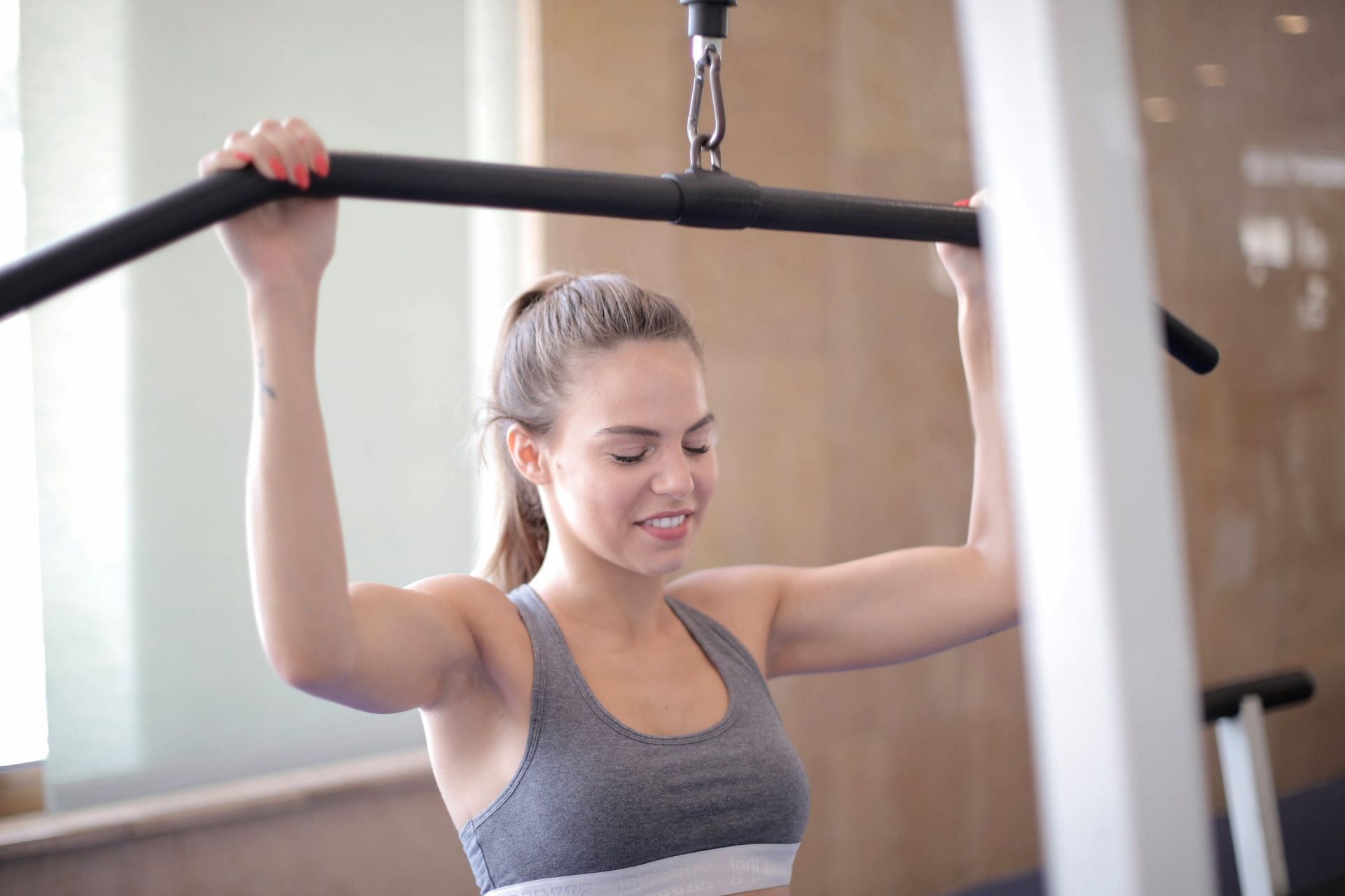 Importance of pullups (image sourced via Pexels / Photo by andrea)