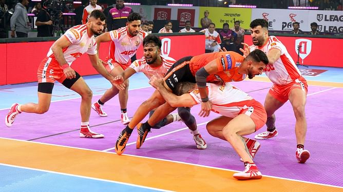 Pro Kabaddi League: PKL 10 में पूर्व चैंपियन टीम को लगातार सातवें मैच में नहीं मिली जीत, अंत में बहुत बड़ी गलती पड़ी भारी