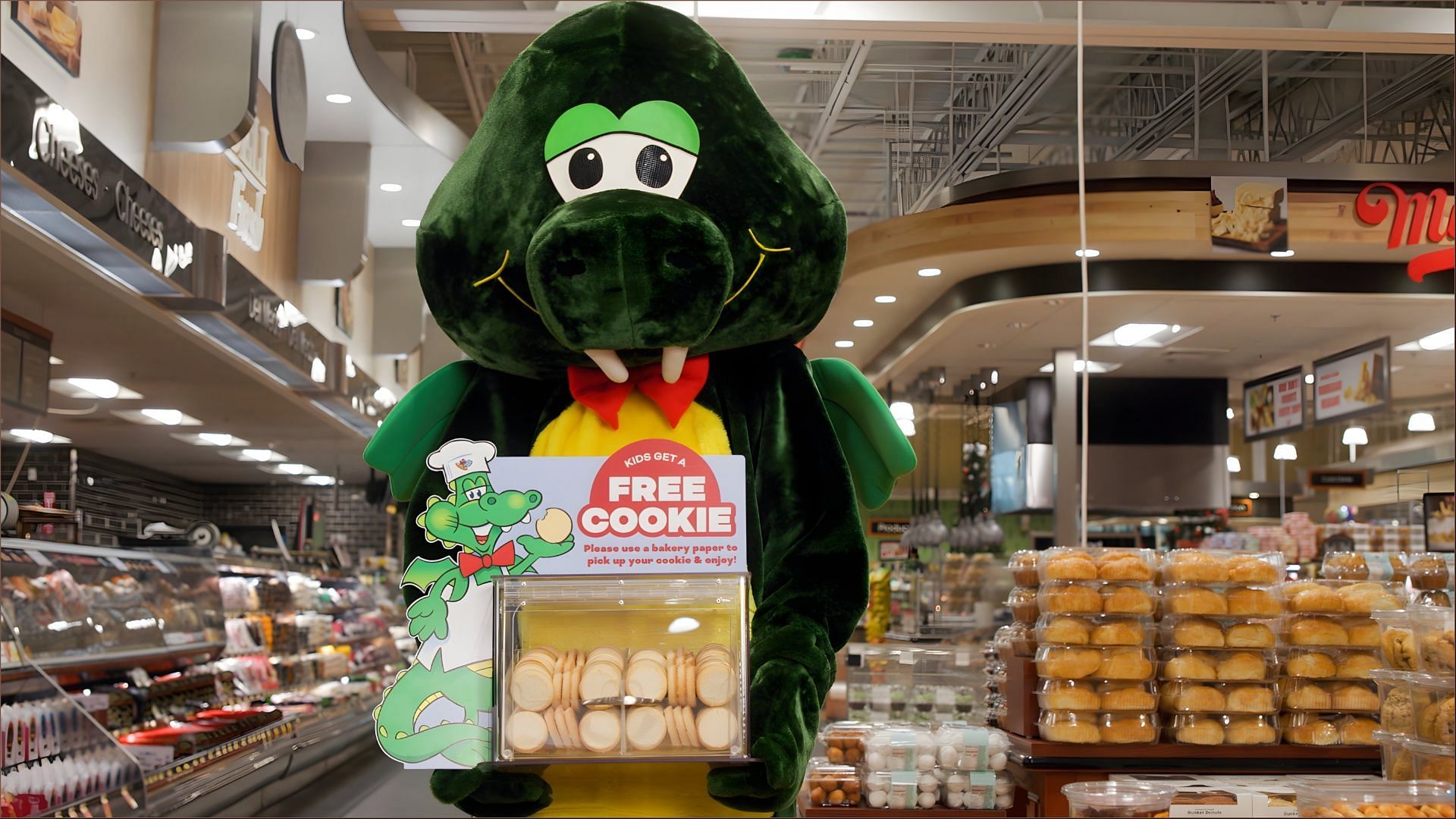 Harris Teeter brings back the free cookies for the kids program (Image via Harris Teeter)