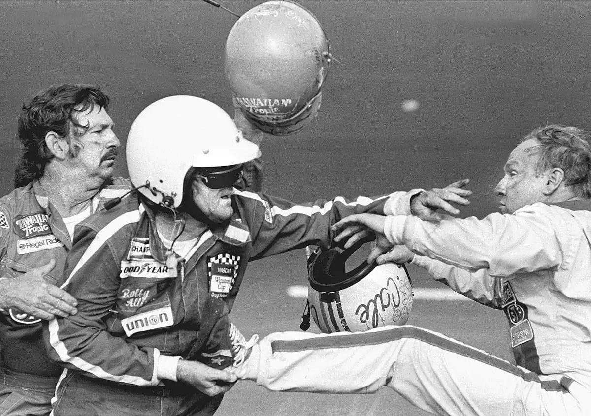 (L-R Donnie Allison, Bobby Allison and Cale Yarborough in the 1979 Daytona 500 (Ric Feld / Associated Press)