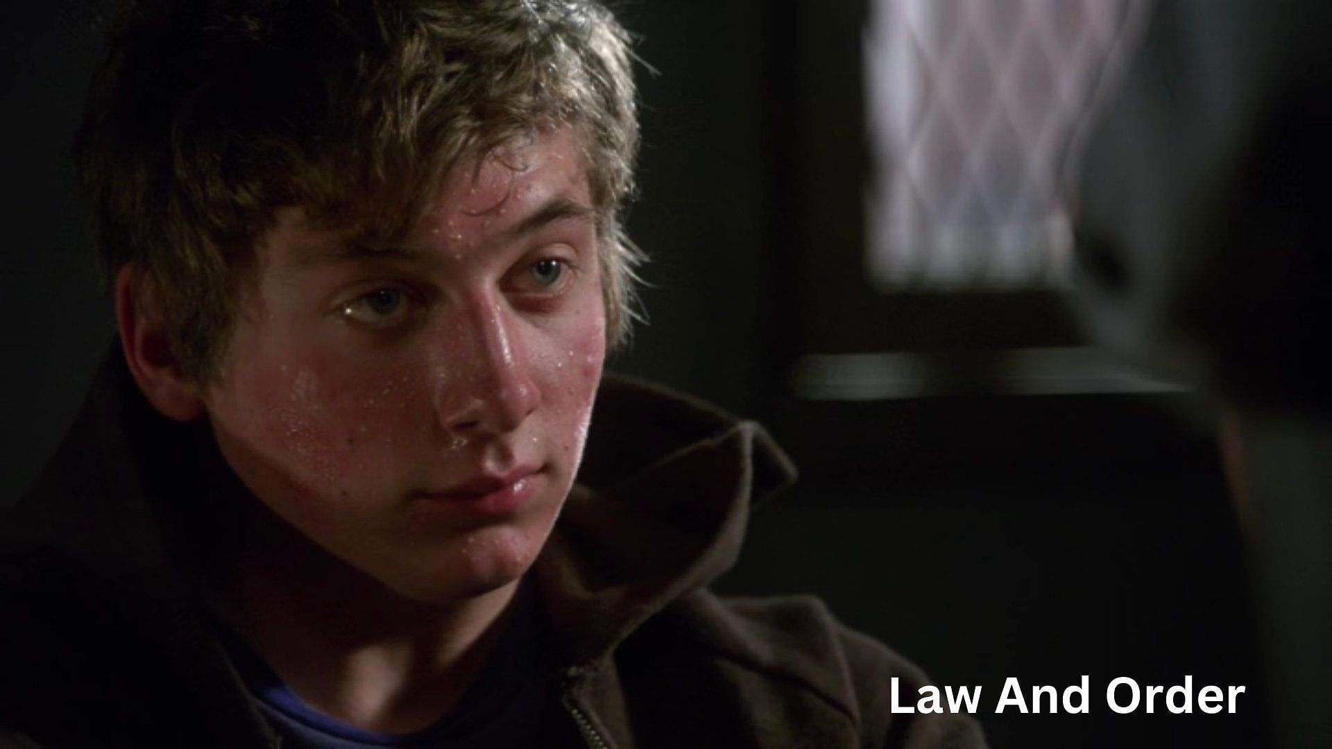 Jeremy Allen White in Law &amp; Order (Image via X/@matiofubol)