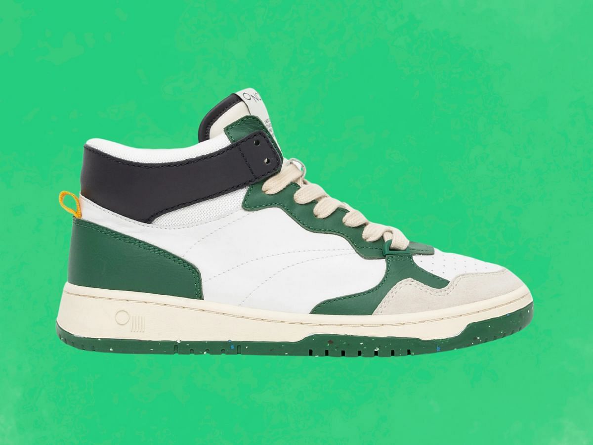 Philly sneakers (Image via Oncept)