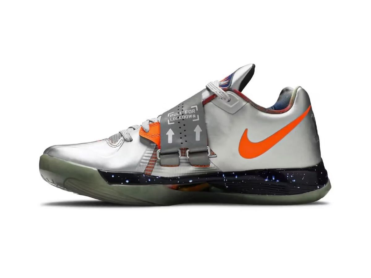 The Nike x Kelvin Durant 4 Galaxy sneakers (Image via Sportskeeda)