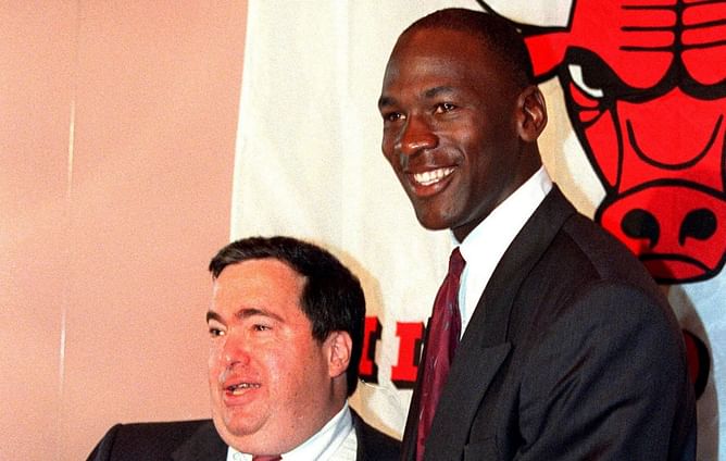 Jerry Krause’s racial undertones towards Michael Jordan in 1986 leaves NBA fans appalled: “MF deserves all the boos from beyond the grave”