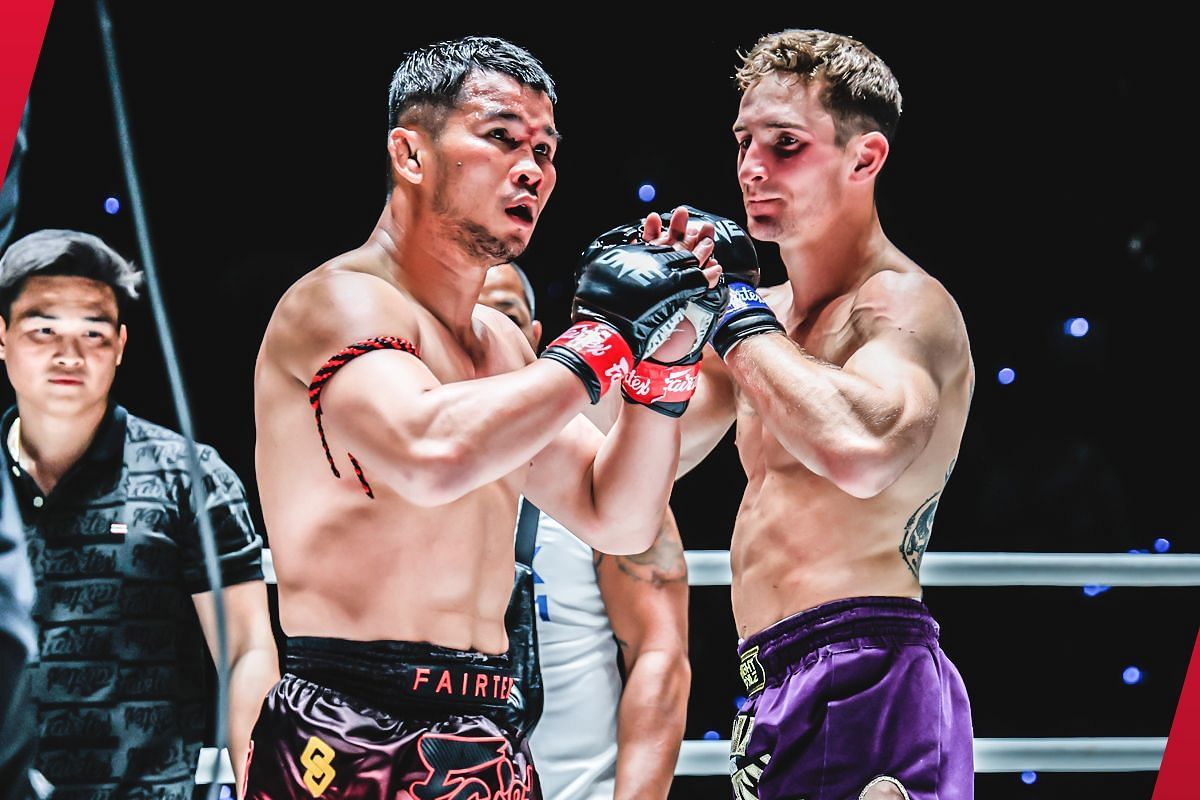 Nong-O Hama and Nico Carrillo put on a show for the fans at Lumpinee