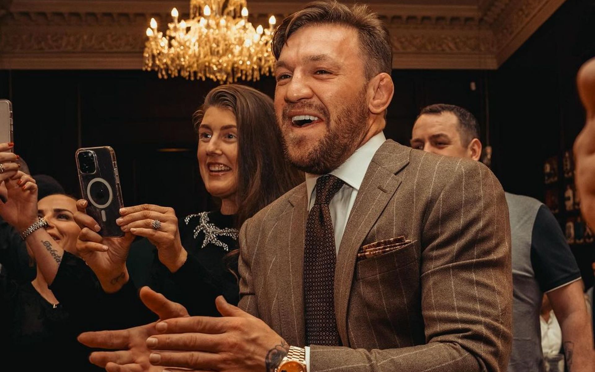 Conor McGregor seemingly teases a return at UFC 300