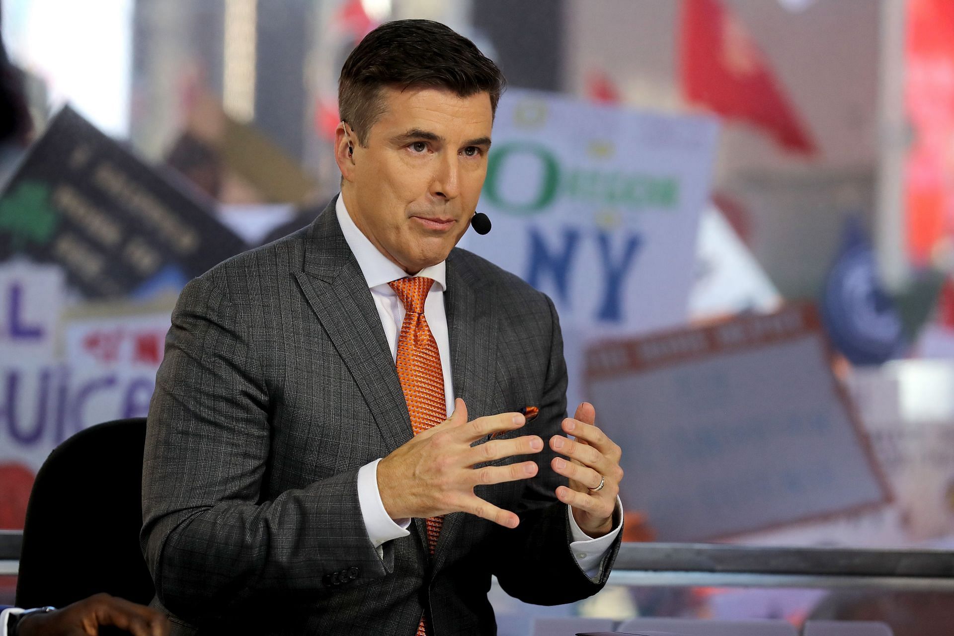 Rece Davis is the host of the pre-game show