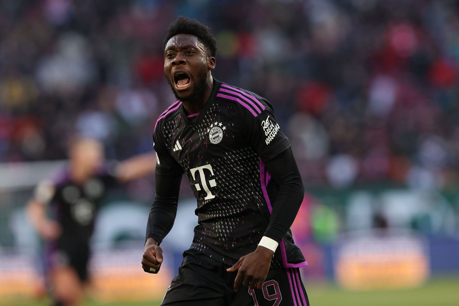 Alphonso Davies could be on his way out of the Allianz Arena this summer.