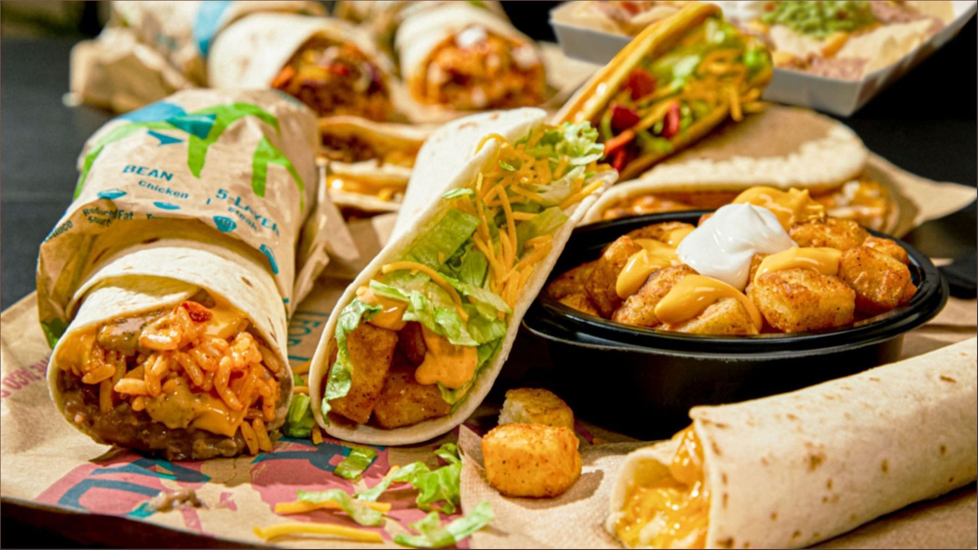 Taco Bell reveals menu additions for 2024 during Live M&aacute;s event (Image via Taco Bell)